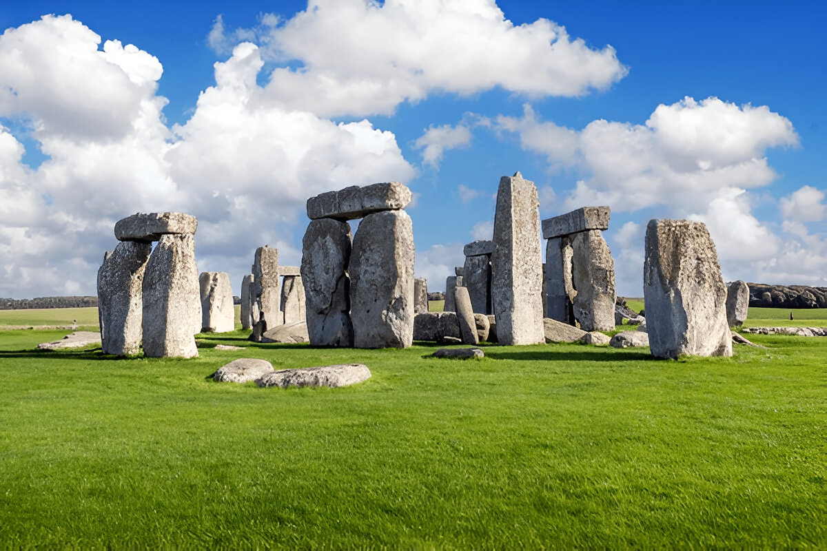 birlesik-krallik-turlari-2025-stonehenge