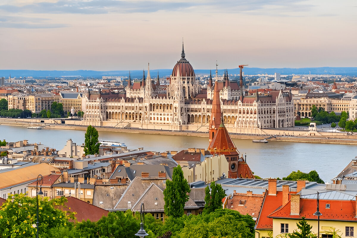 orta-avrupa-turlari-2025-budapeste